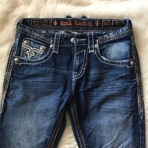 Rock revival straight leg jeans 31